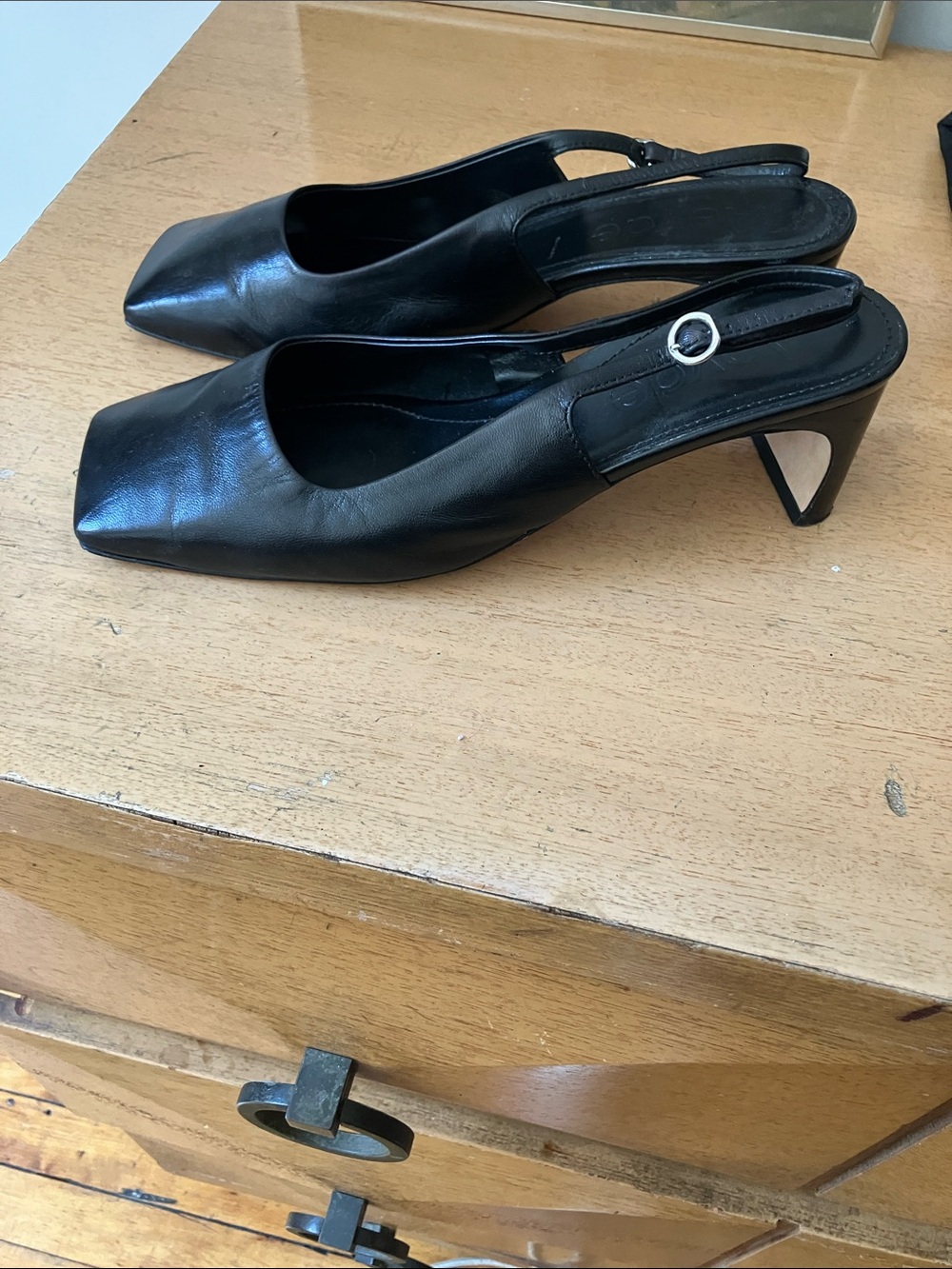 Aeyde, black open back, square toe, pump size 7 1/2 - Picture 3 of 7
